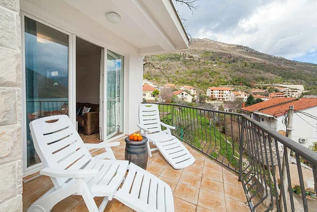 Apartments mit Meerblick in Herceg Novi — photo 5