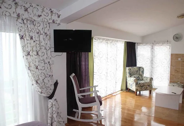 Apartments in Villa mit Meerblick in Shushan — photo 4
