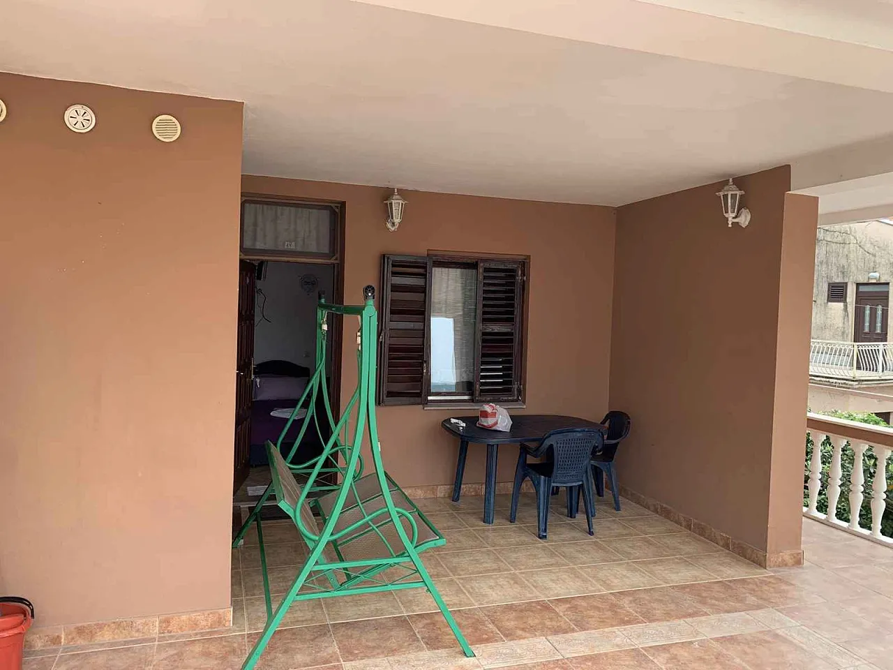 Studio-Apartment zum Verkauf in Rafailovici in der Nähe des Meeres