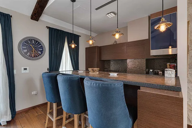 Charmante Maisonette-Wohnung im Herzen der Altstadt von Budva — photo 16