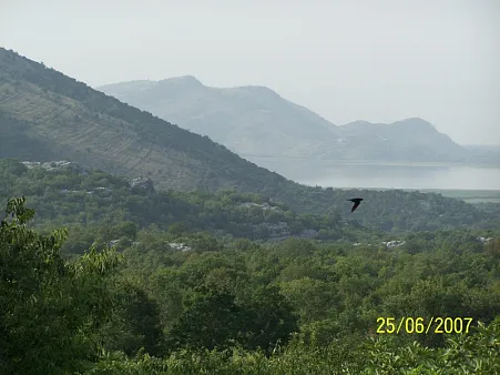Grundstück mit Blick auf den Skutarisee