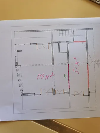 Commercieel pand in het centrum van Budva