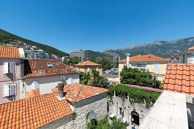 Charmante Maisonette-Wohnung im Herzen der Altstadt von Budva — photo 28