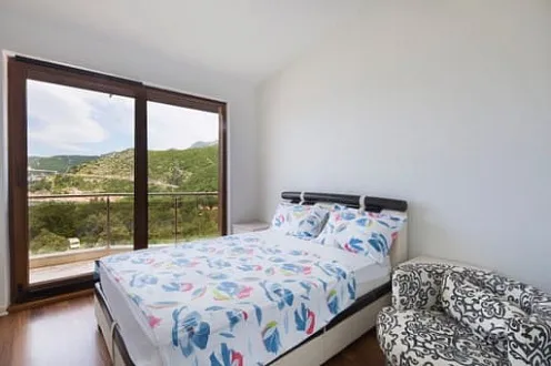 Einzigartiges Penthouse in Kamenovo mit Panoramablick