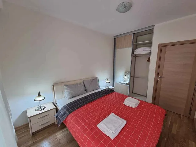 Luxuriöses Apartment mit zwei Schlafzimmern in Bečići — photo 7