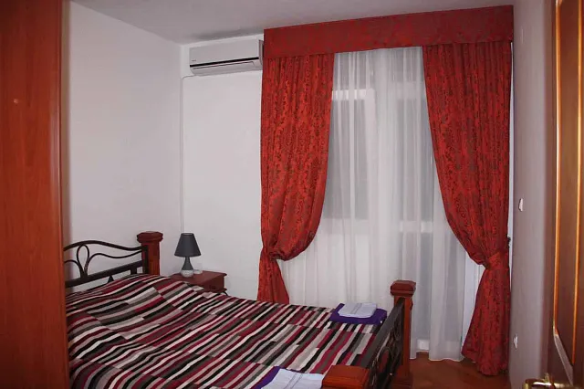 Apartments in Villa mit Meerblick in Shushan — photo 11