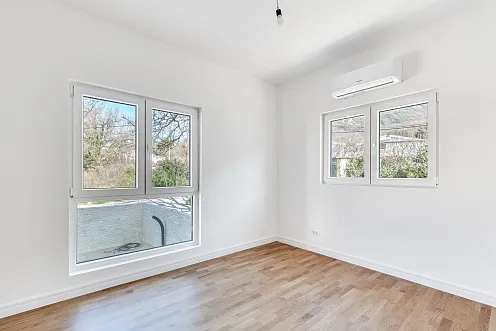 Studio im neuen Gebäude Torre a Cona in Sutomore