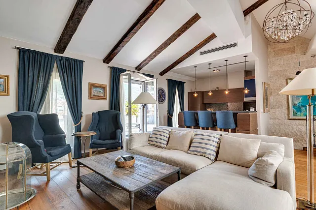 Charmante Maisonette-Wohnung im Herzen der Altstadt von Budva — photo 23