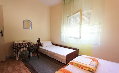 Haus in Sutomore in der Nähe des Meeres