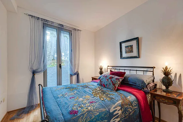 Luxuriöse Investitionsvilla in Blizikuće – 3 Apartments, Pool & 120 m² Dachterrassen — photo 32