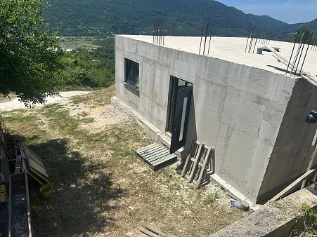 Haus in Herceg Novi mit Meerblick