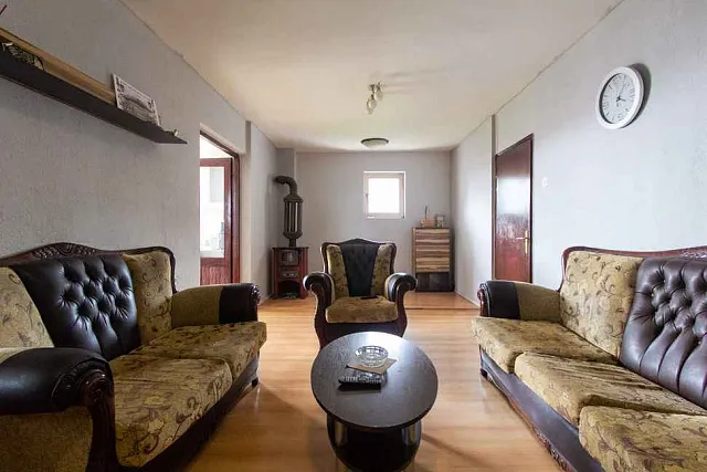 Dreistöckiges möbliertes Haus in Sutomore — photo 9