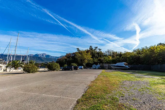 Exklusives Grundstück zu Verkaufen in Tivat — photo 10