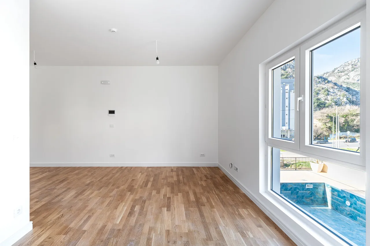 Studio im neuen Gebäude Torre a Cona in Sutomore