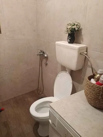 Продается квартира в центре Сутоморе — photo 6