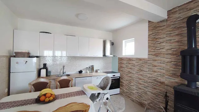 Three-bedroom apartment in Meterizi  — photo 8