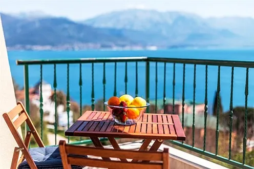 Wohnungen in Komplex mit Schwimmbad in Herceg Novi