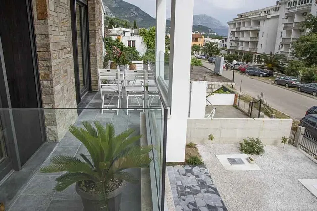 Minihotel in Sutomore — photo 19