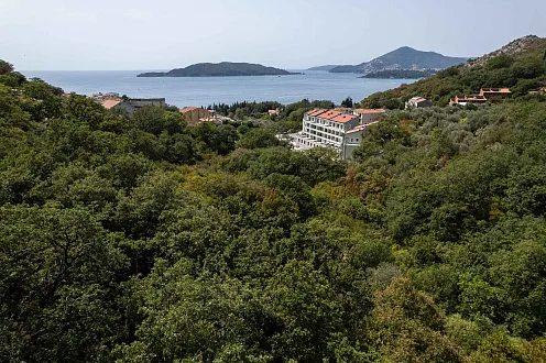 EXKLUSIVE INVESTITIONSMÖGLICHKEIT IN DER NÄHE VON KAMENOVO UND SVETI STEFAN — photo 2