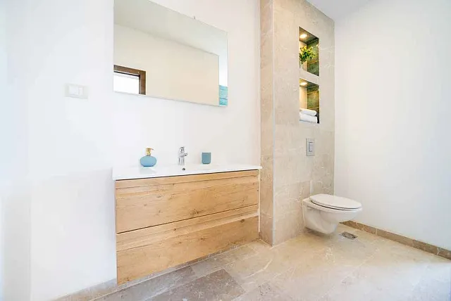 Villa mit Pool in Ivanovici in Budva — photo 10