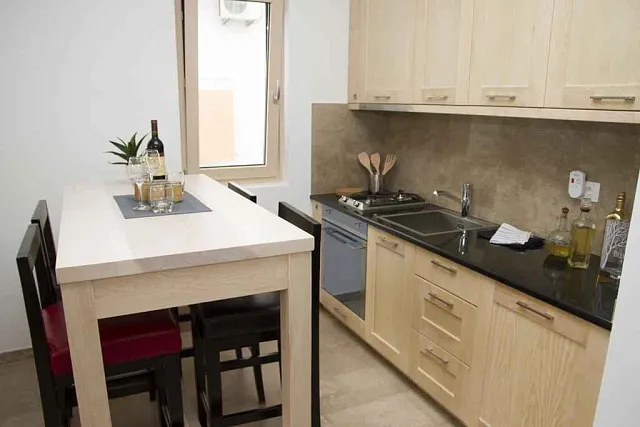 Minihotel in Sutomore — photo 12