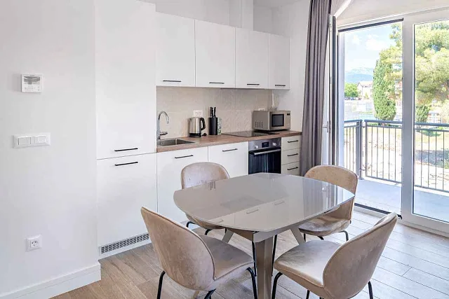 ATTRAKTIVE WOHNUNG IN LUŠTICA – IDEALE INVESTITION — photo 5