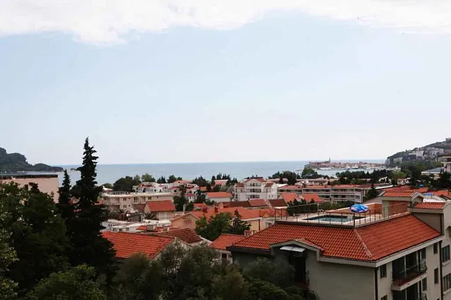 im Budva-Hotel — photo 4