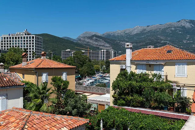 Charmante Maisonette-Wohnung im Herzen der Altstadt von Budva — photo 29