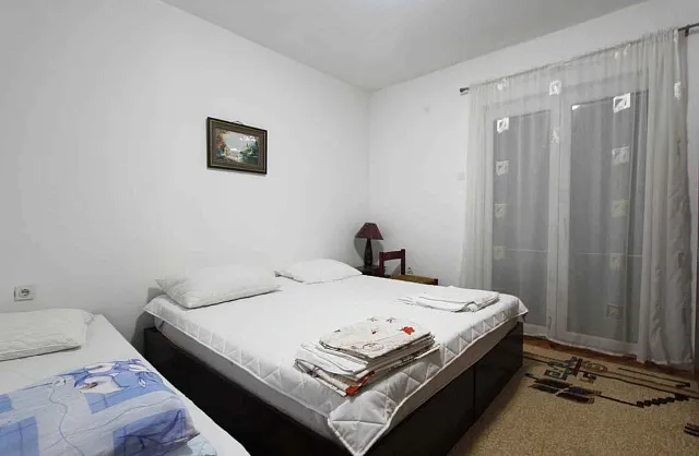 Three-story house in Herceg Novi  — photo 4