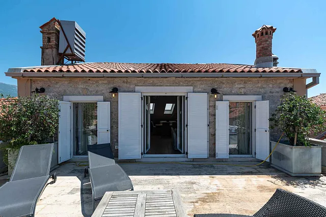 Charmante Maisonette-Wohnung im Herzen der Altstadt von Budva — photo 30