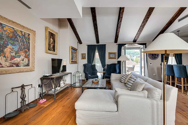 Charmante Maisonette-Wohnung im Herzen der Altstadt von Budva — photo 12