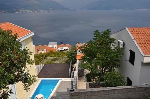 Land in Krasici
