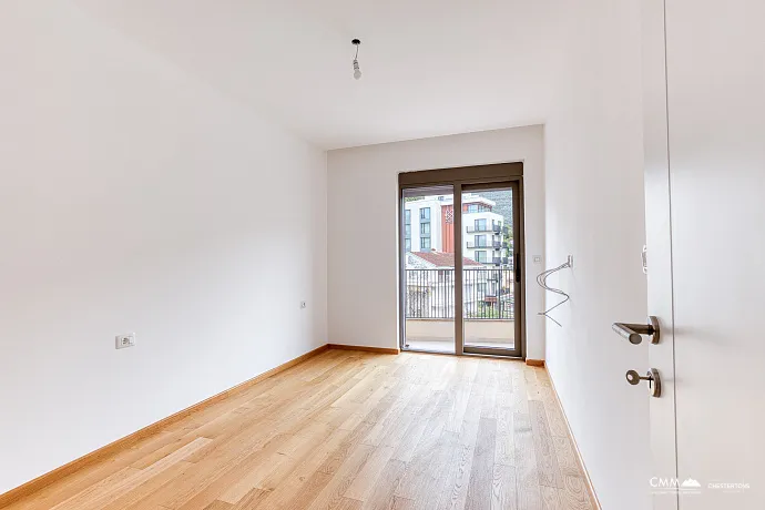 Komplex in Bečići in der Nähe des Meeres