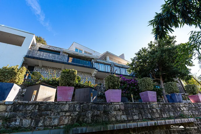 Charmantes Steinhaus mit Meerblick in der Nähe von Sveti Stefan