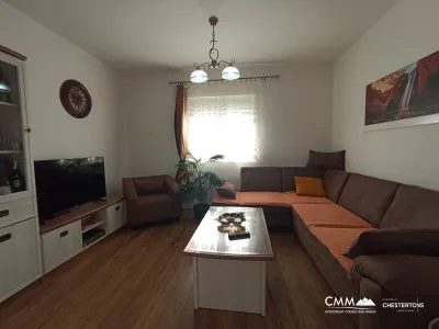 Geräumiges Haus in Lapcici, Budva