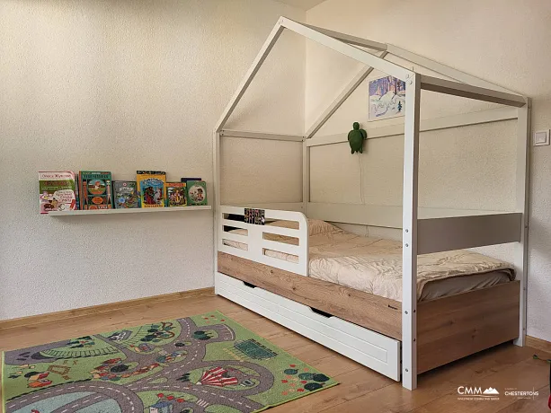 Zweizimmerwohnung in Budva, 60 m², Top-Lage nahe dem Strand