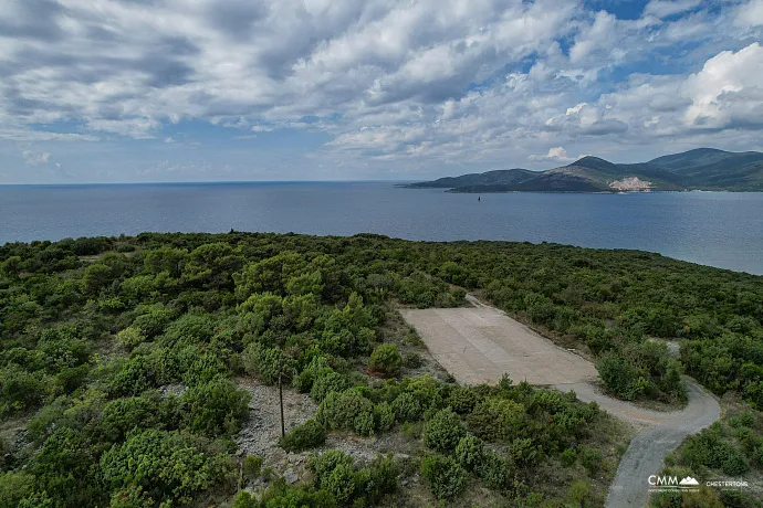 Plot in Bigova