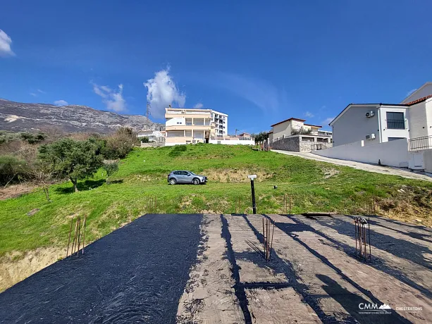 Haus von 80 Quadratmetern mit einem Grundstück von 905 m2 und wunderschönem Panoramablick auf die umliegenden Hügel und das Meer