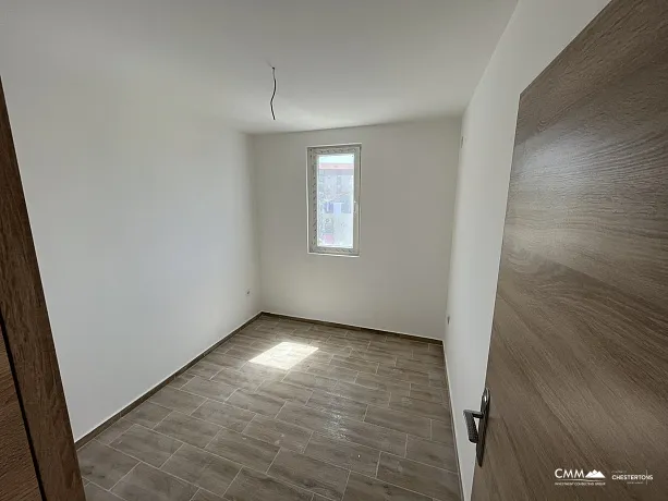 Apartment mit zwei Schlafzimmern in einem neuen Gebäude in Igalo