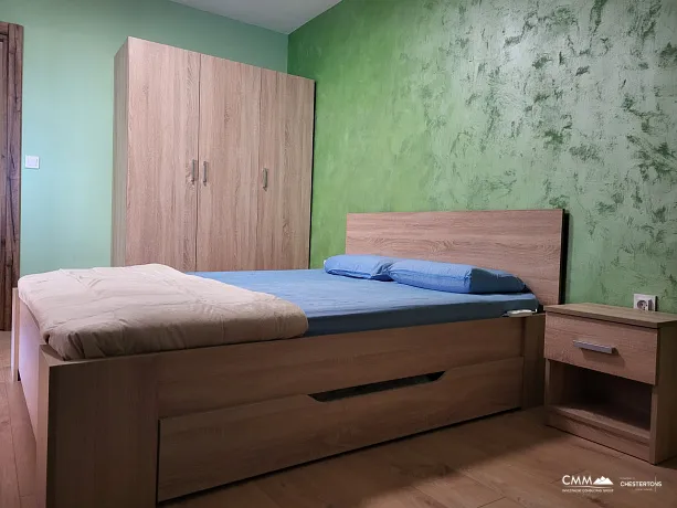 Zweizimmerwohnung in Budva, 60 m², Top-Lage nahe dem Strand