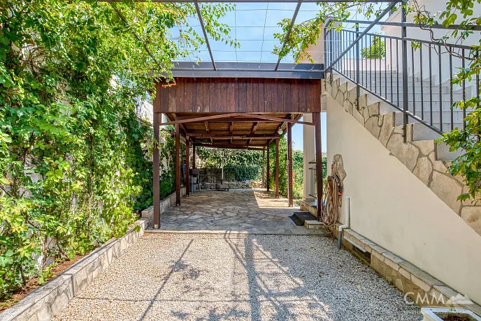 House in Herceg Novi in Trebesinj