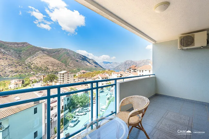 Studio in Dobrota mit Panoramablick auf die Bucht von Kotor