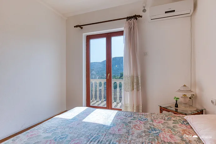 Zu verkaufen: Tourismus- und Gastronomiekomplex bei Budva – Lastva Grbaljska