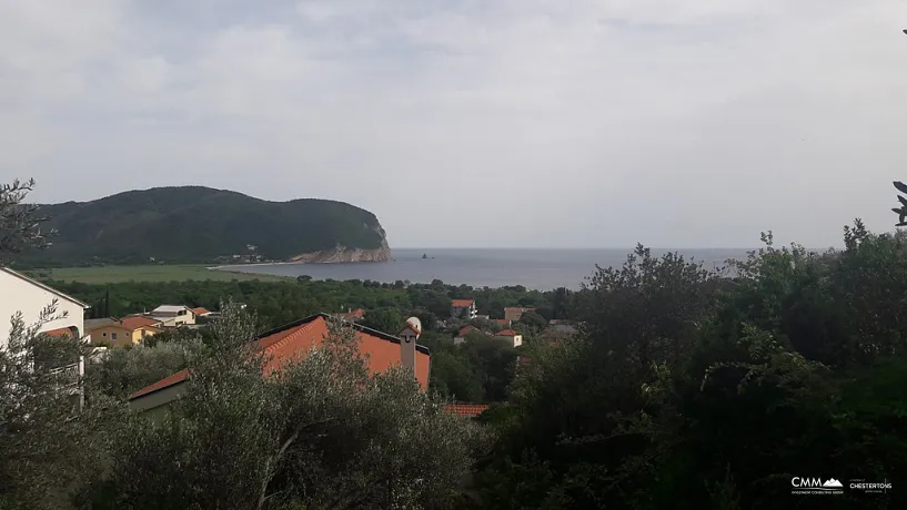 Land in Budva