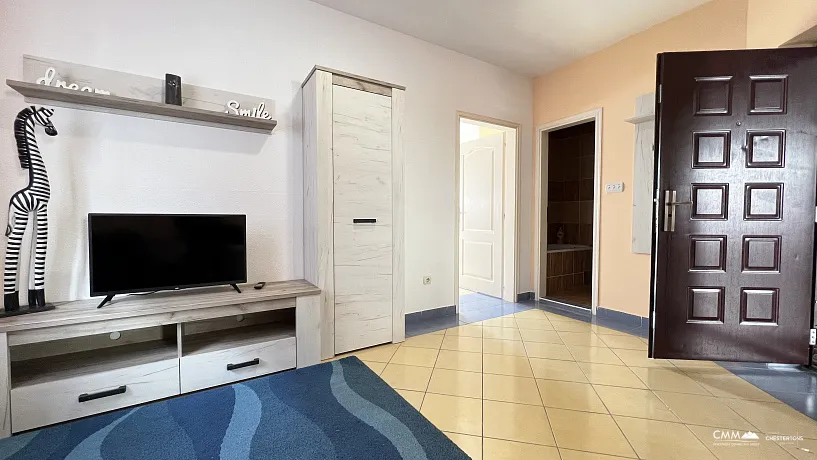 Geräumige Wohnung 54m2 mit teilweisem Meerblick in Herceg Novi, Bijela