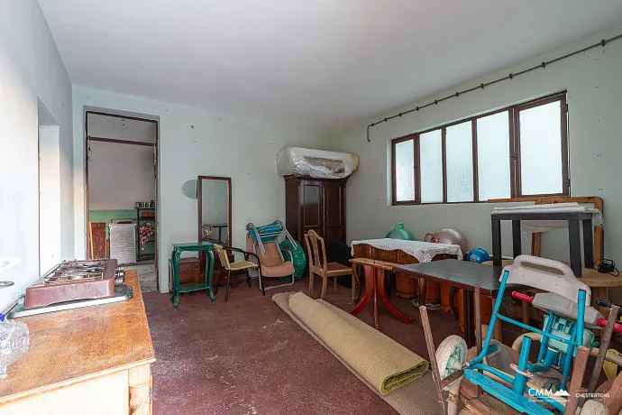 ZU VERKAUFEN: HAUS 270 m² – EINZIGARTIGE GELEGENHEIT IN PRČANJ!