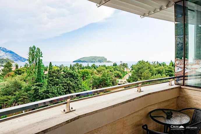 LUX-Wohnung in Budva mit Meerblick