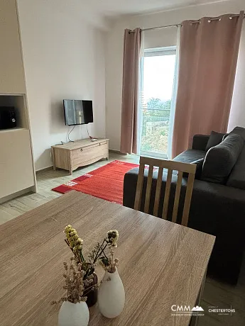 Studio in Bečići – Luxuskomplex mit Pool und Spa