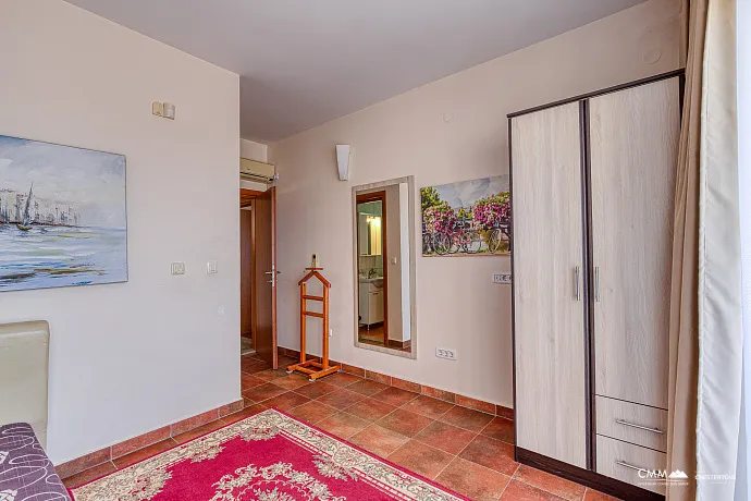 Villa mit Meerblick in Becici