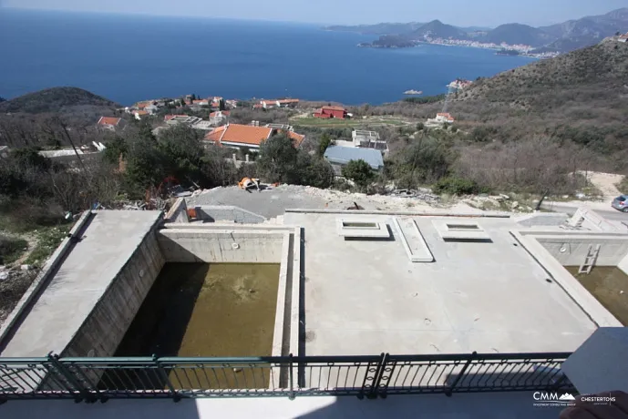 Zwei Villen mit herrlichem Meerblick an der Riviera von Budva